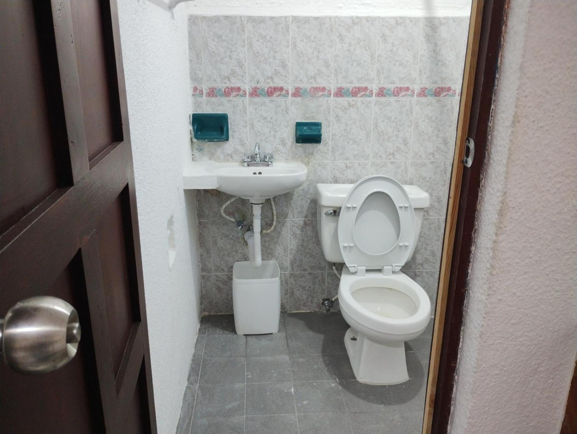 Casa De Huespedes Los Santos Cancún Esterno foto